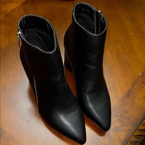 Wild Diva Black Ankle Booties with Sleek Design
